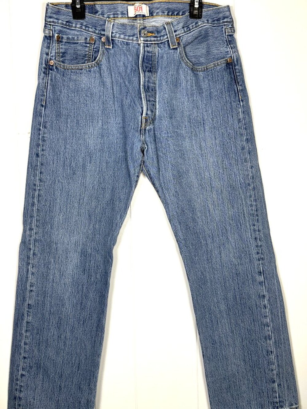 Levis 501 Original Straight Leg Button-Fly Denim Medium Blue Wash Jean 34x29 Men